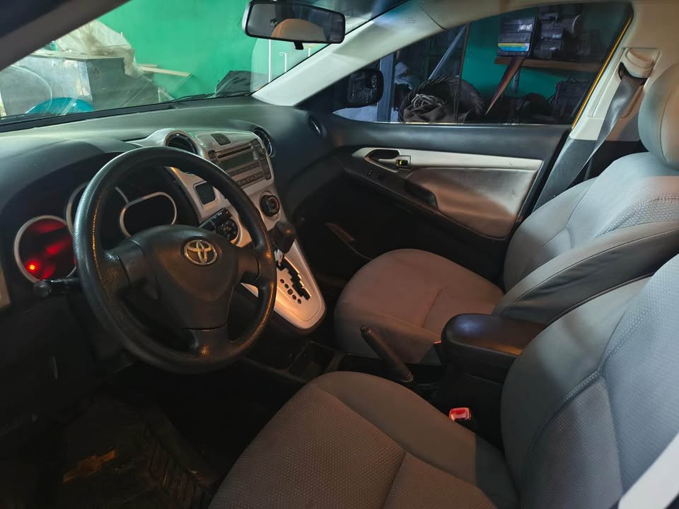 2009 Toyota Matrix - foto 2