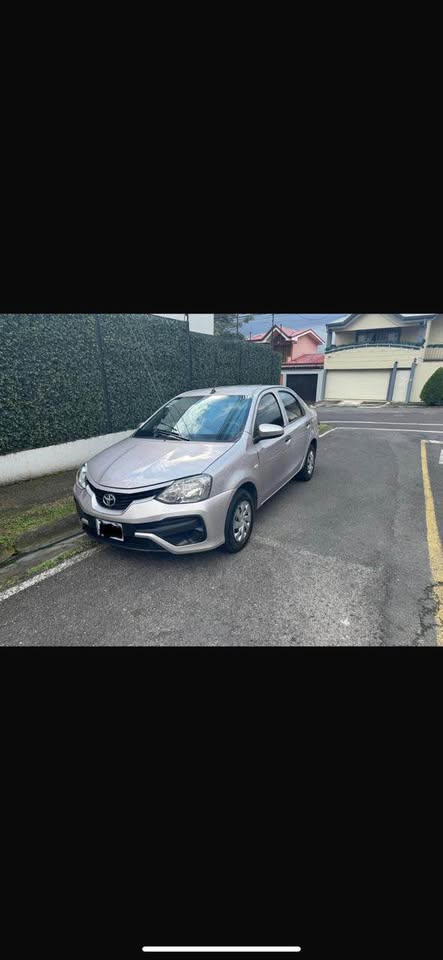 2018 Toyota Etios - foto 3