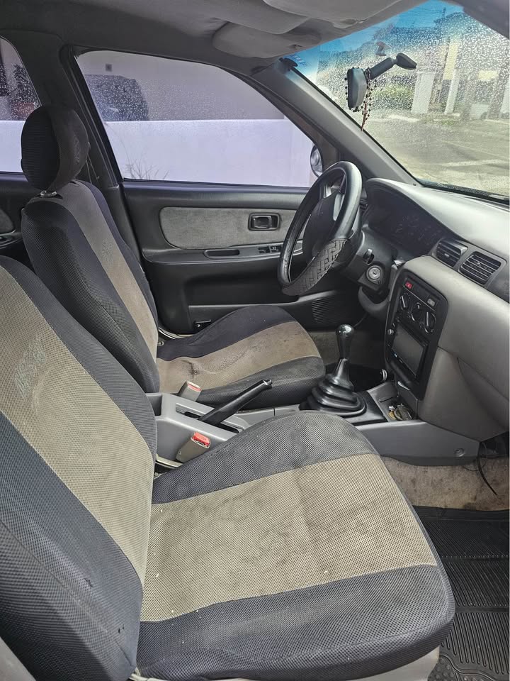 1996 Nissan Sentra - foto 4