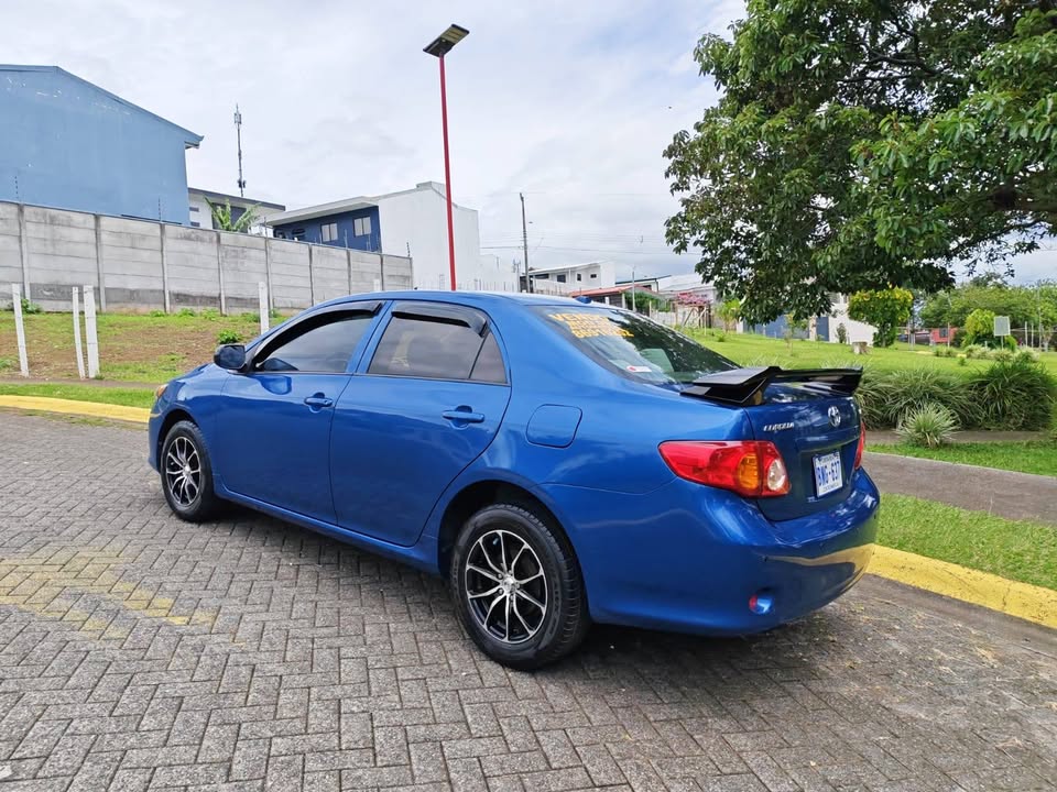 2009 Toyota Corolla - foto 4