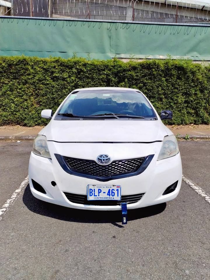 2012 Toyota Yaris
