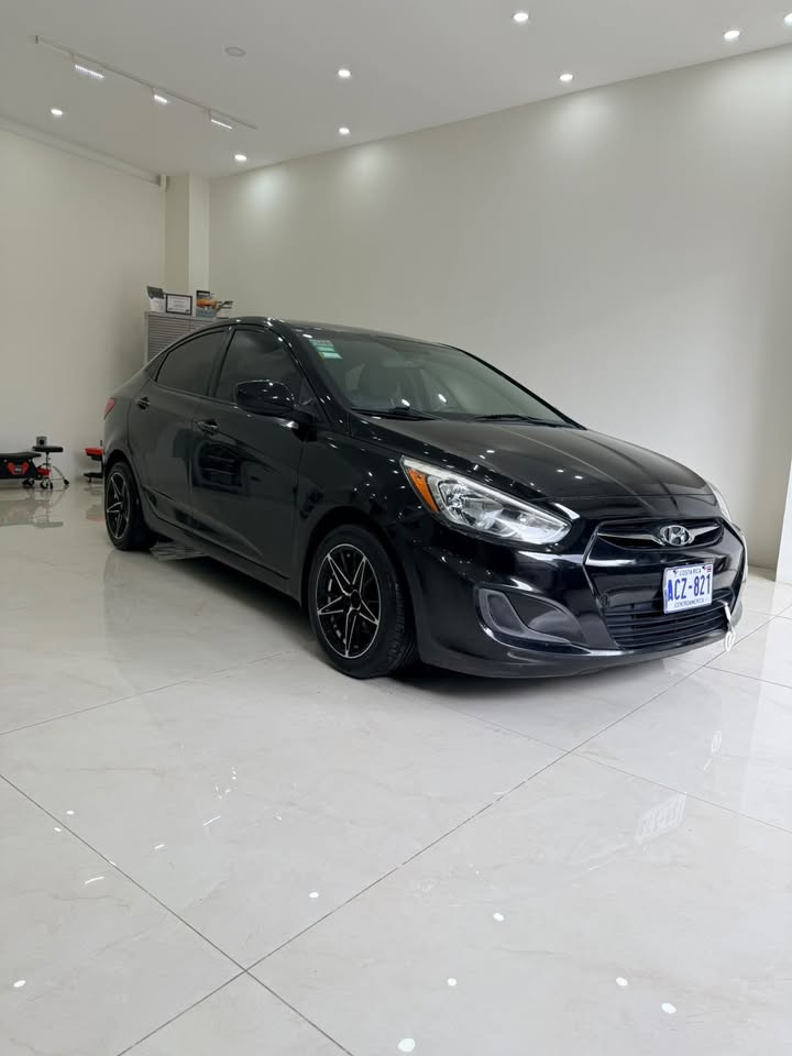 2017 Hyundai Accent - foto 3