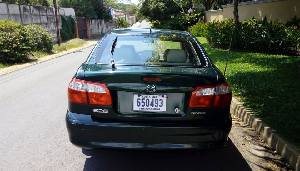 2002 Mazda 626 - foto 5