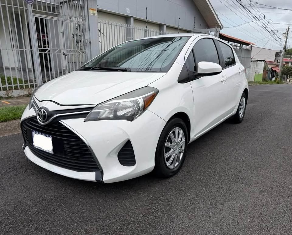 2017 Toyota Yaris - foto 4