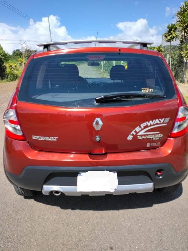 2012 Renault Sandero - foto 3