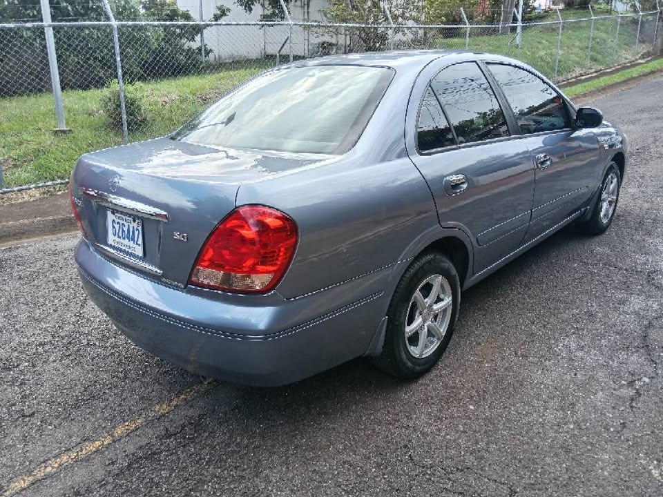 2006 Nissan Almera - foto 4