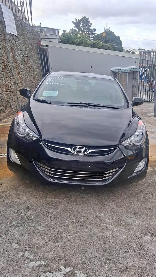 2013 Hyundai Elantra - foto 2