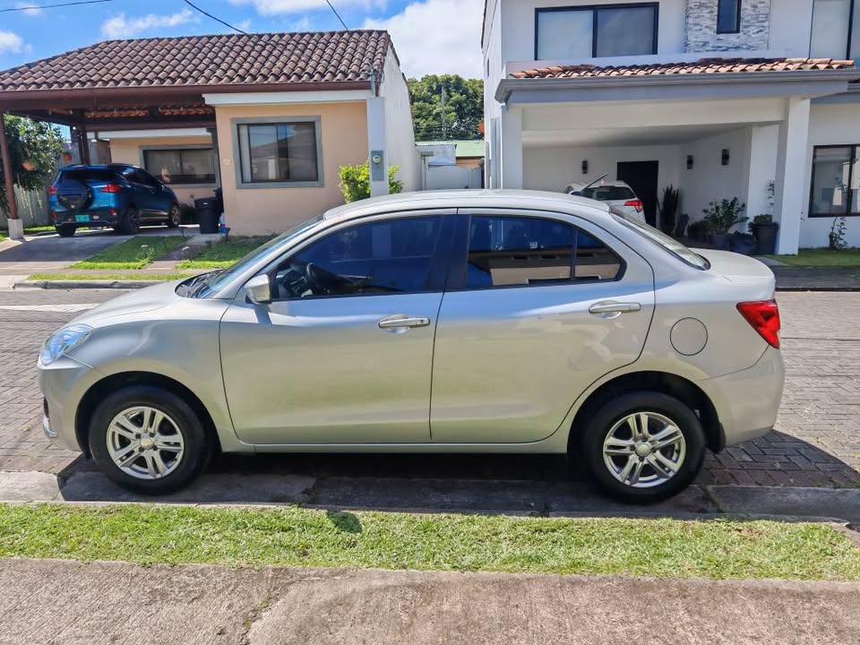 2018 Suzuki Dzire - foto 3