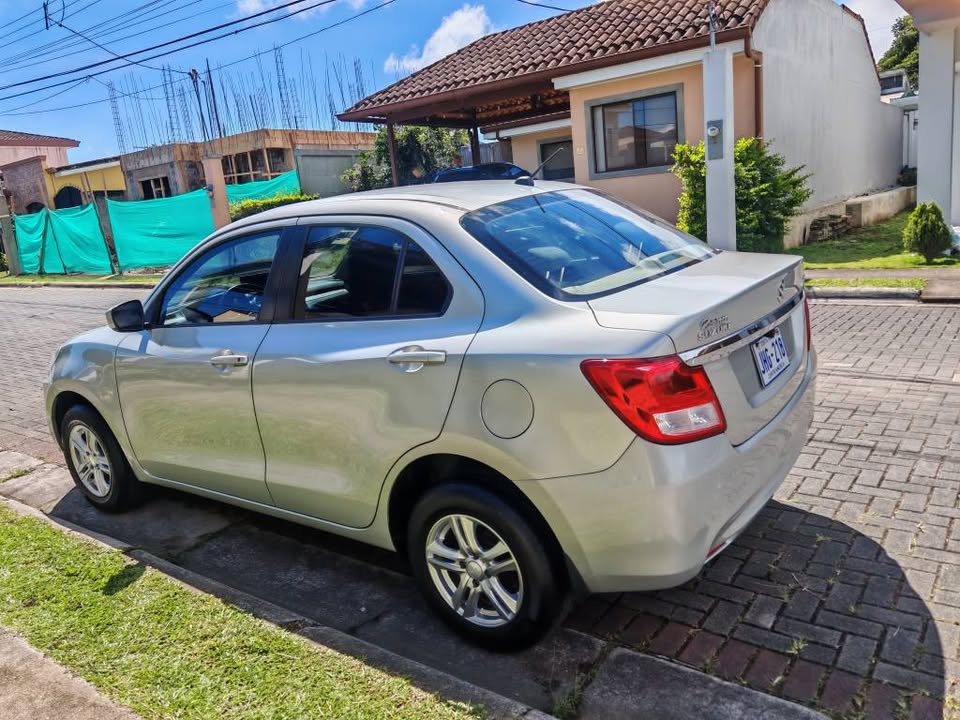 2018 Suzuki Dzire - foto 4