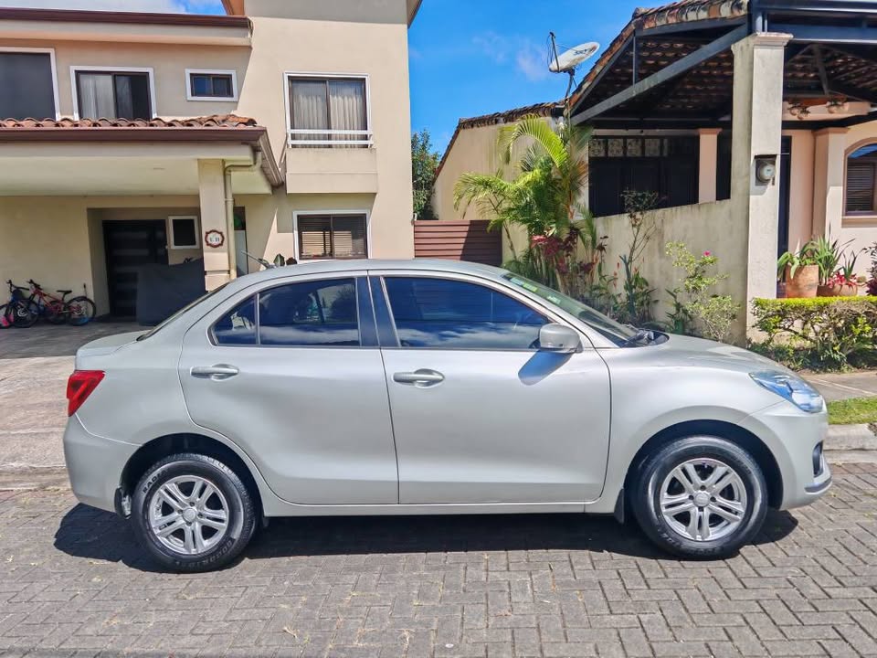2018 Suzuki Dzire - foto 5