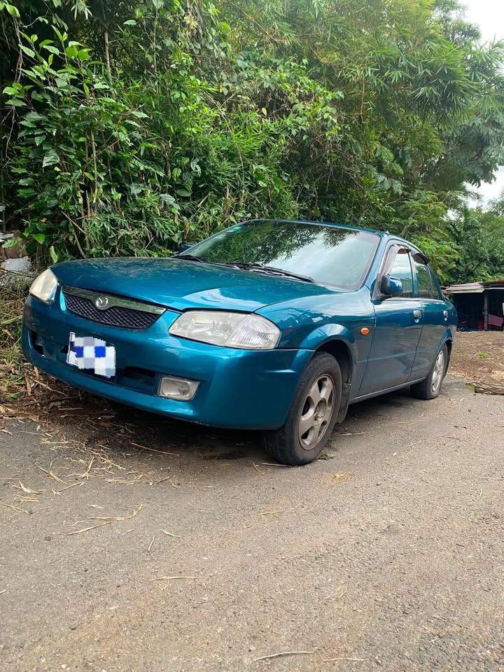 1999 Mazda Mazda3 - foto 5