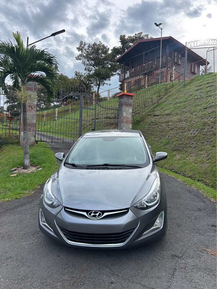 2014 Hyundai Elantra - foto 3