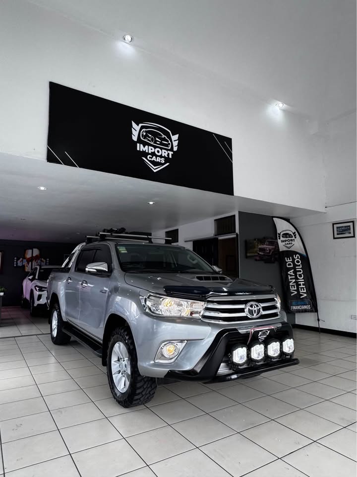 2016 Toyota Hilux - foto 2