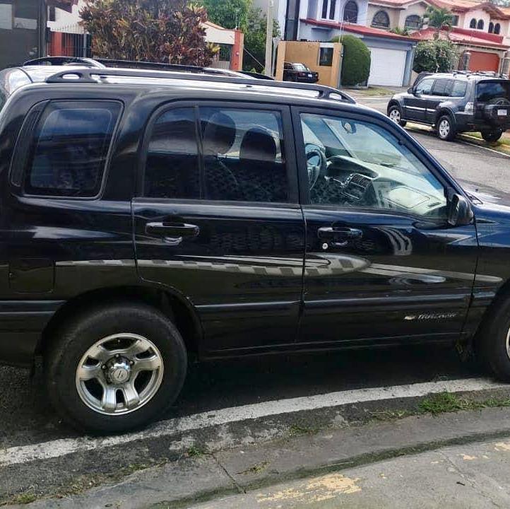 2000 Chevrolet Tracker - foto 2
