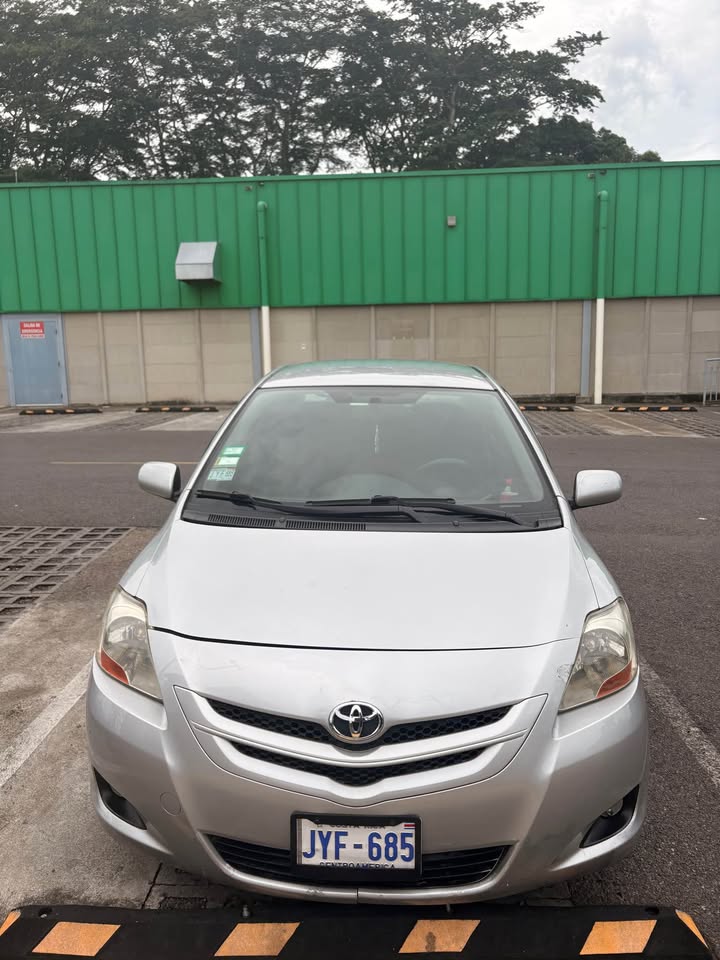 2007 Toyota Yaris - foto 3