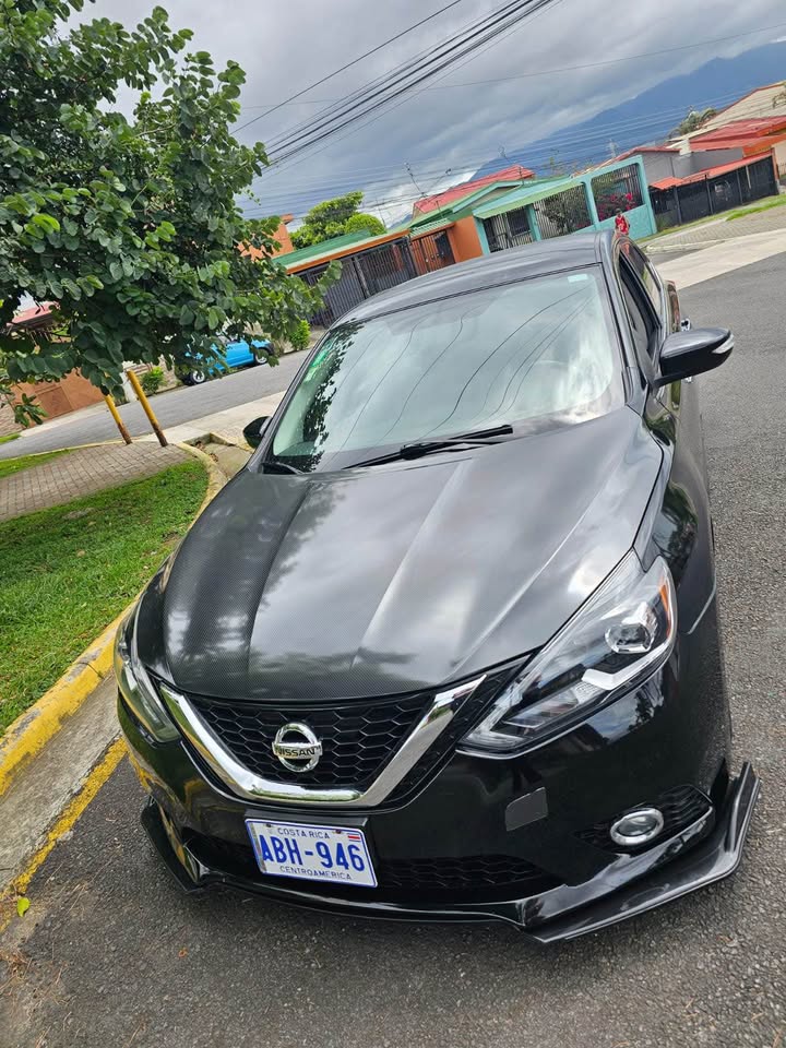 2017 Nissan Sentra - foto 2