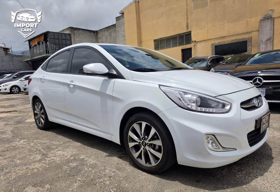 2017 Hyundai Accent - foto 2