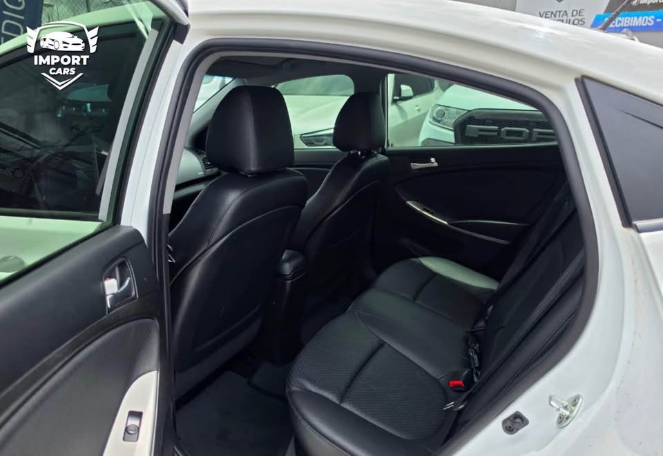 2017 Hyundai Accent - foto 4