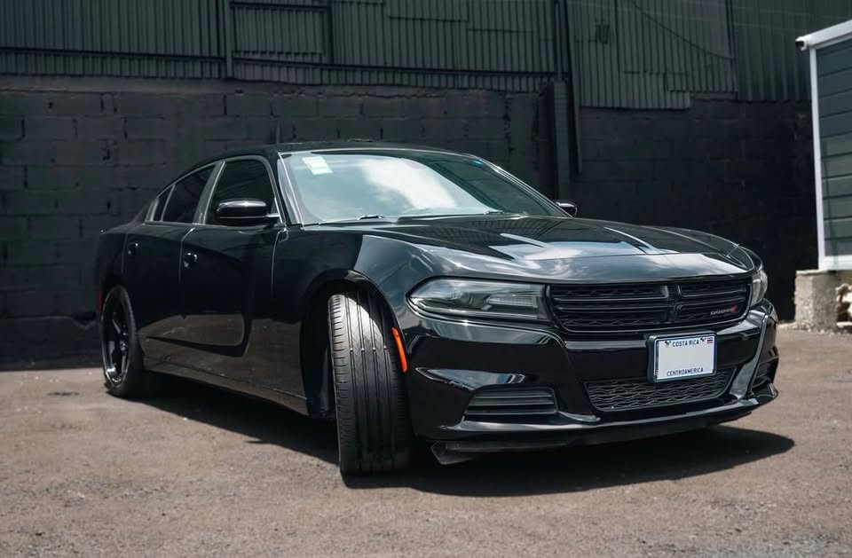 2020 Dodge Charger - foto 2