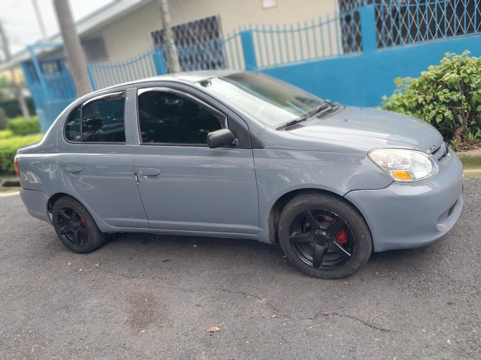 2003 Toyota Other - foto 2
