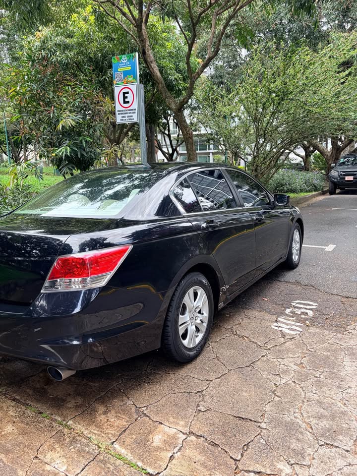 2008 Honda Accord - foto 4