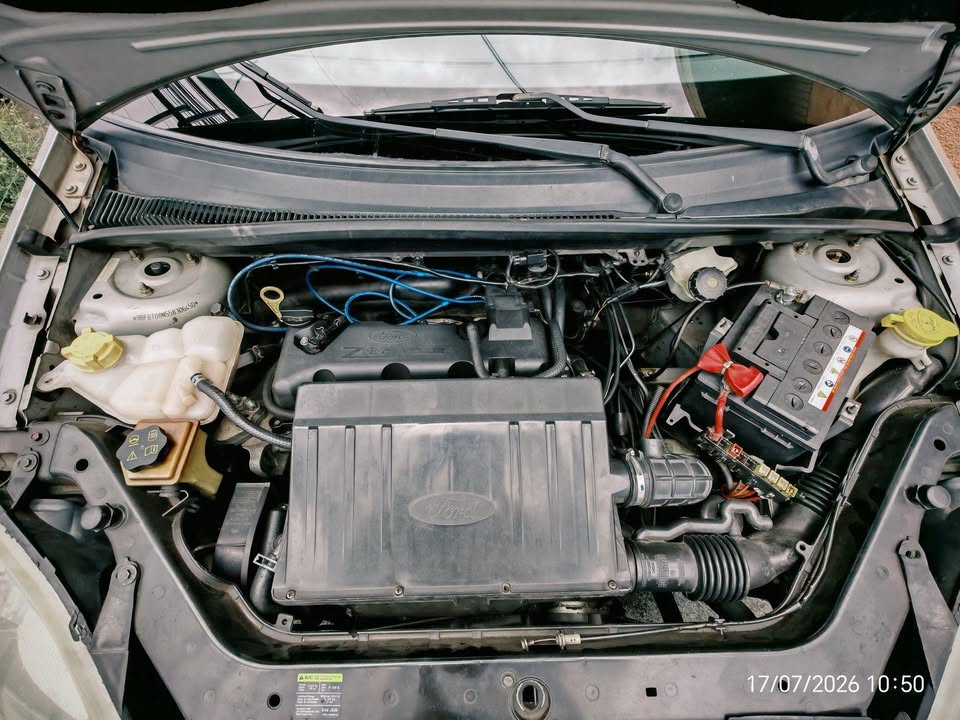 2005 Ford Fiesta - foto 4