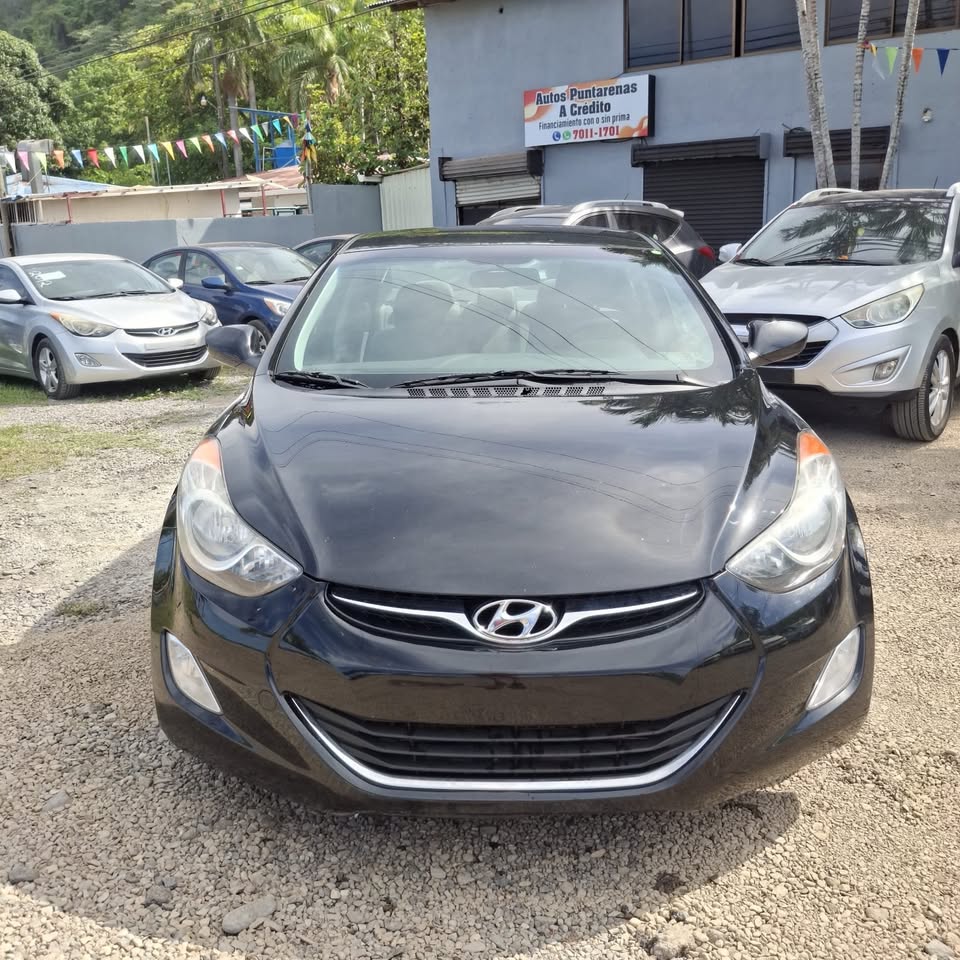 2013 Hyundai Elantra - foto 3