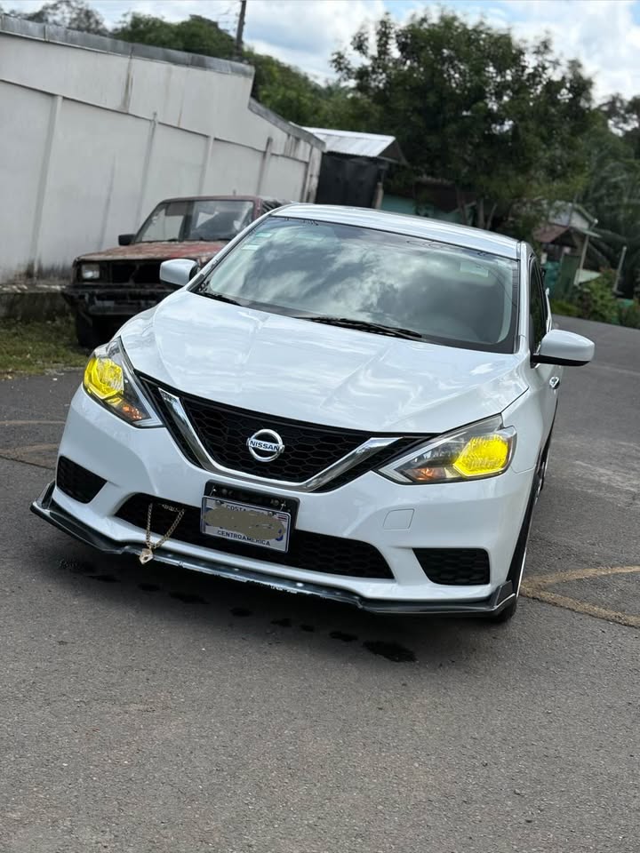 2017 Nissan Sentra - foto 3