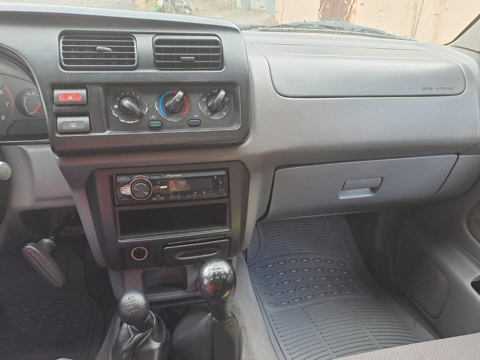 2000 Nissan Xterra - foto 4