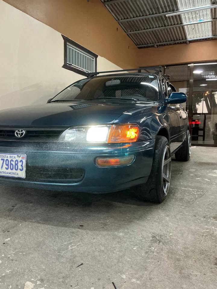 2027 Toyota Corolla - foto 3