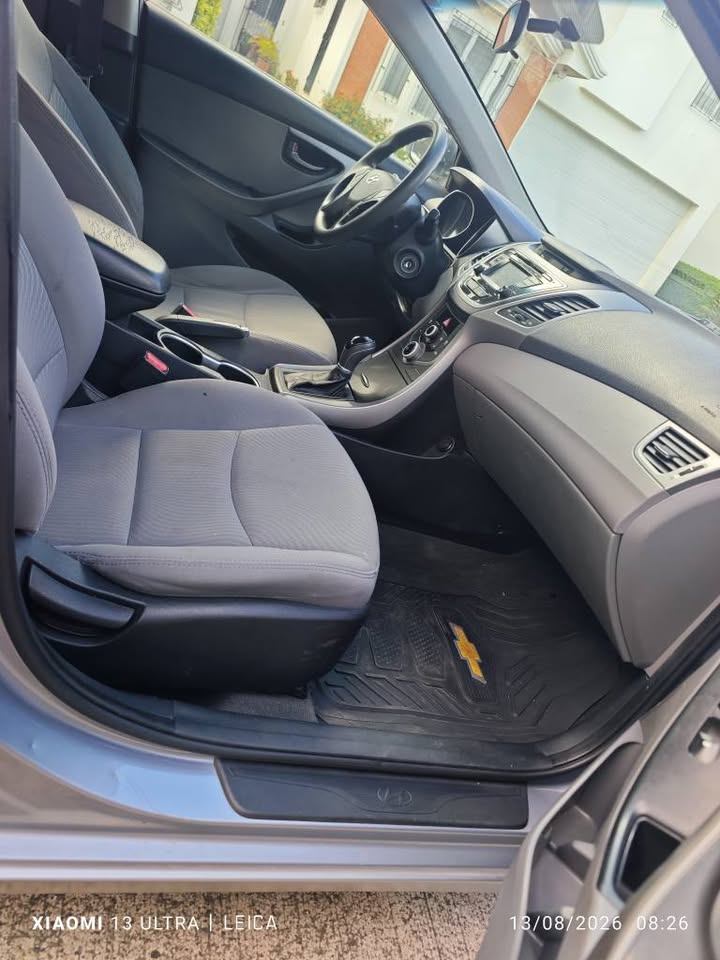2016 Hyundai Elantra - foto 3