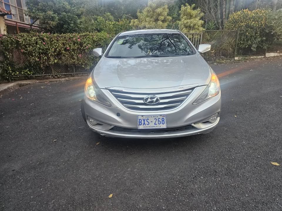 2013 Hyundai Sonata - foto 2