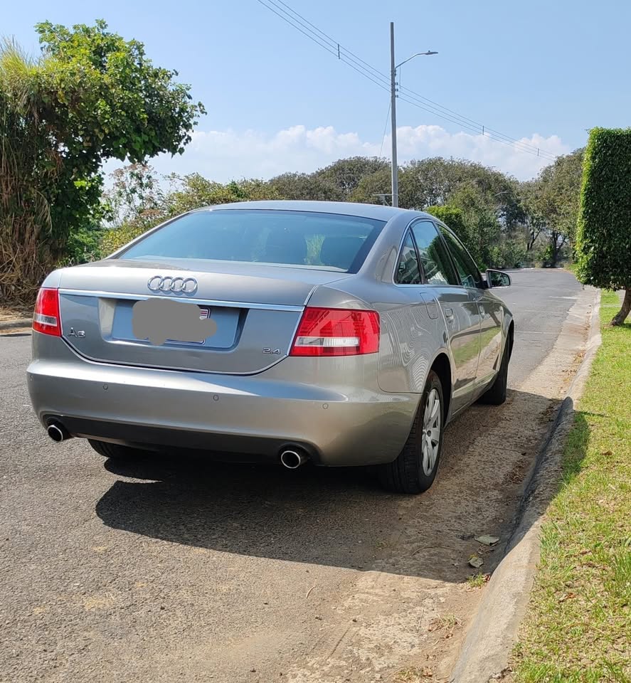 2006 Audi A6 - foto 1