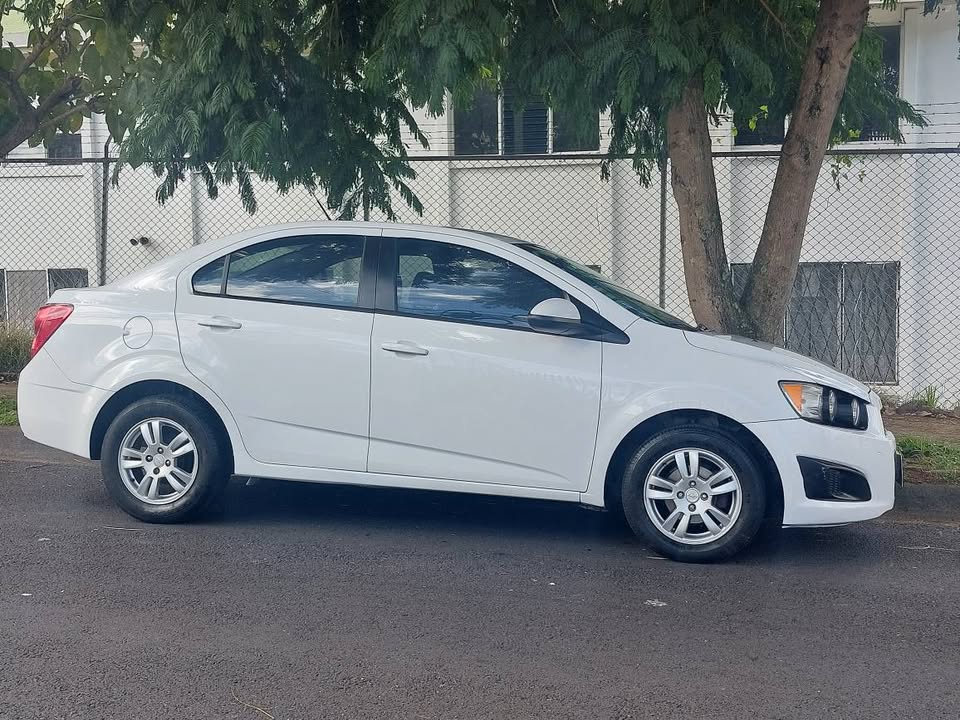 2013 Chevrolet Sonic - foto 3