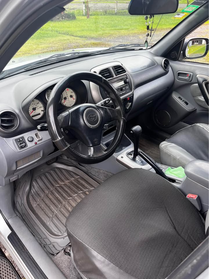 2003 Toyota RAV4 - foto 3