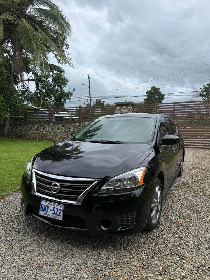 2014 Nissan Sentra - foto 2