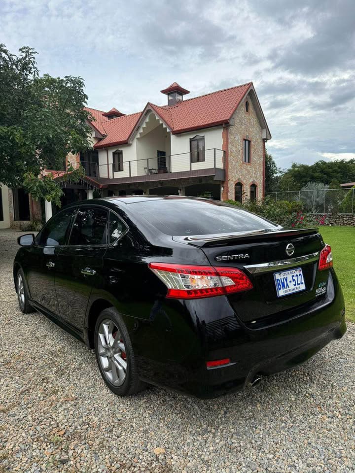 2014 Nissan Sentra - foto 4