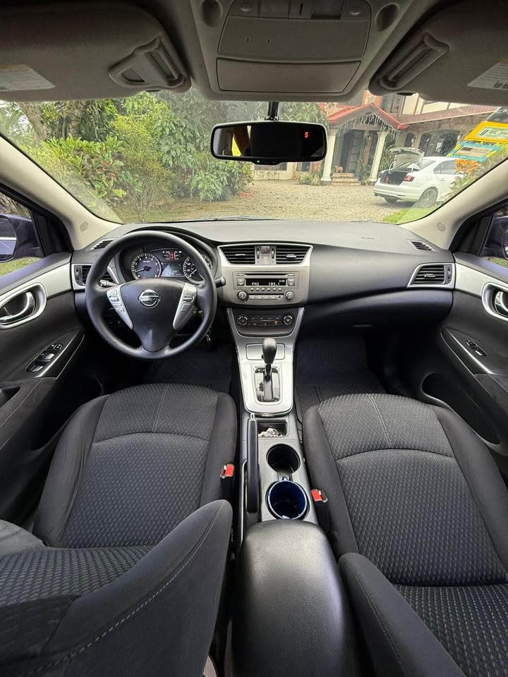 2014 Nissan Sentra - foto 5