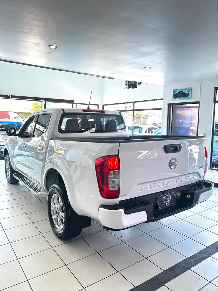 2024 Nissan Frontier - foto 3