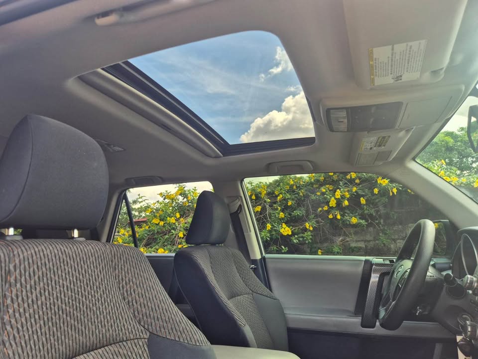 2010 Toyota 4Runner - foto 2