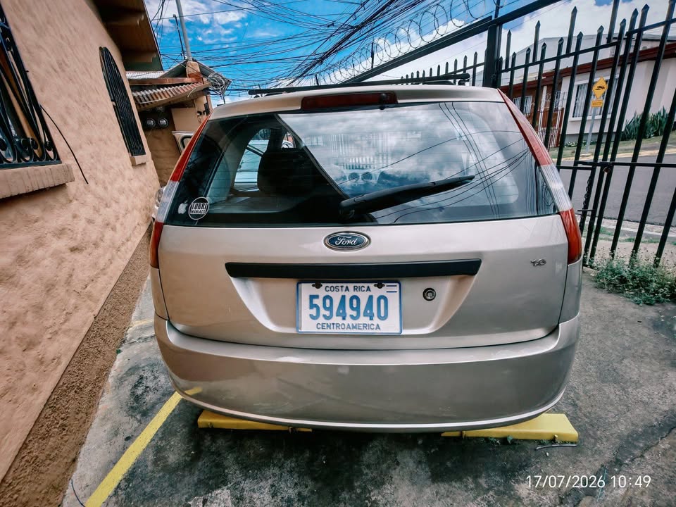 2005 Ford Fiesta - foto 3