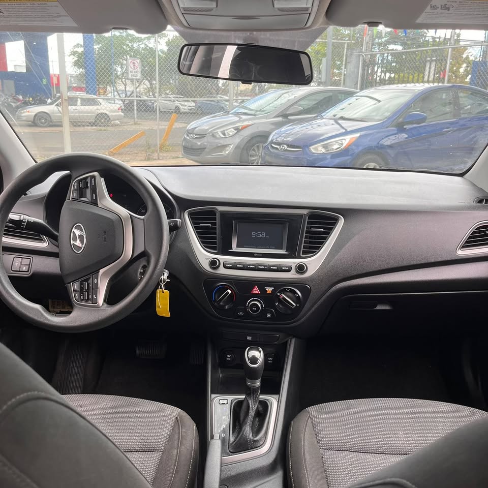 2020 Hyundai Accent - foto 3