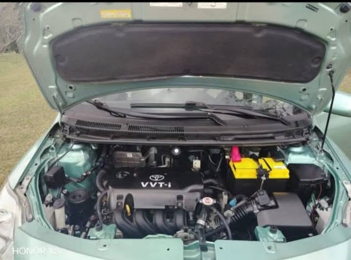 2008 Toyota Yaris - foto 3