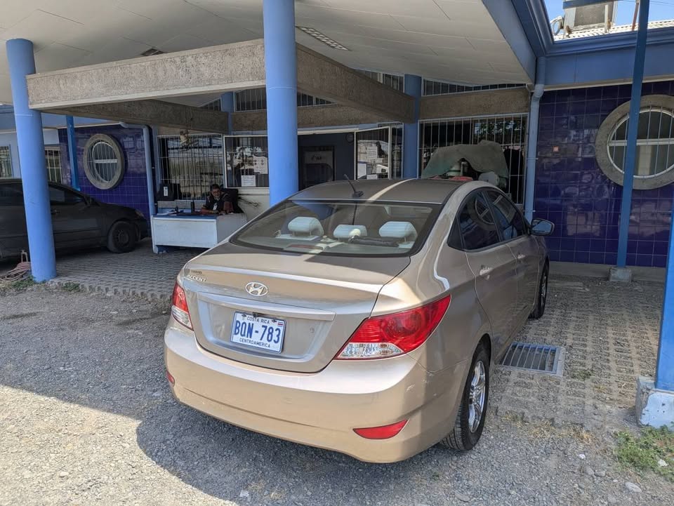 2013 Hyundai Accent - foto 4