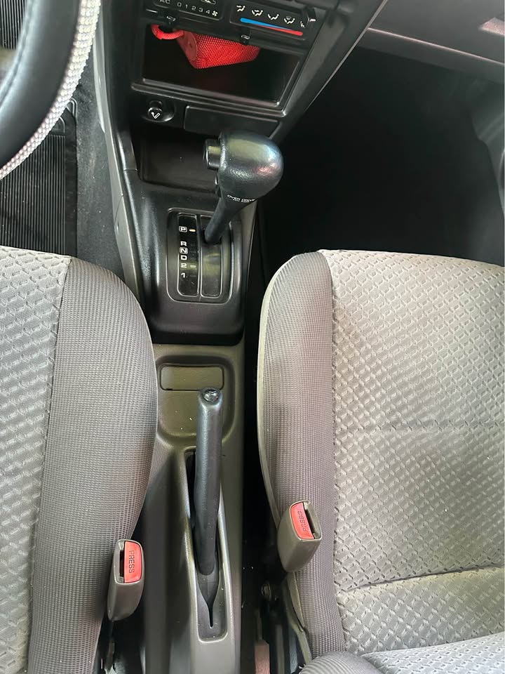2002 Nissan Sentra - foto 3