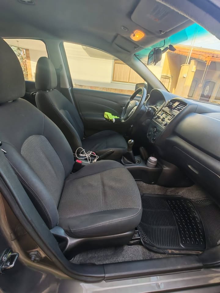 2017 Nissan Versa - foto 5