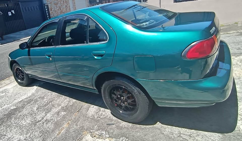 1996 Nissan Sentra - foto 5