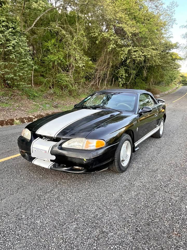 1995 Ford Mustang