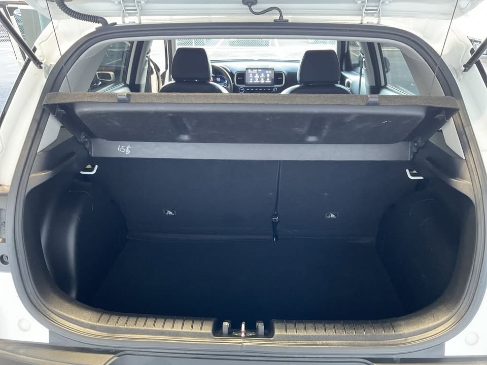 2025 Hyundai Venue - foto 3