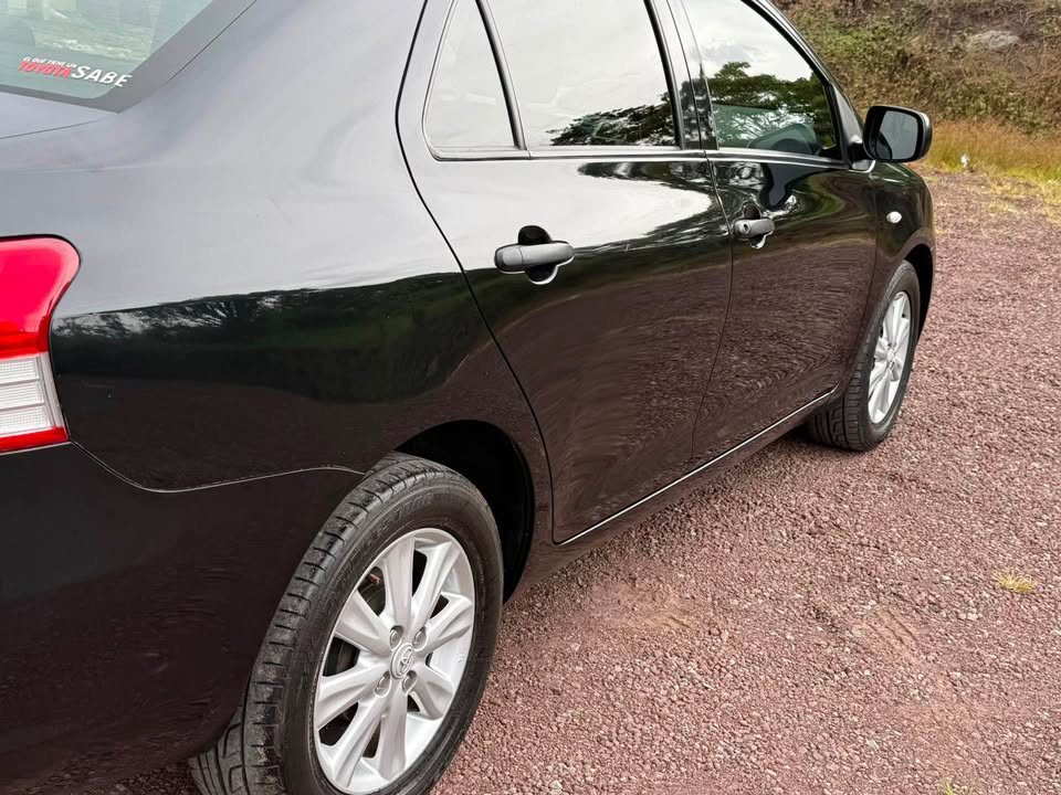 2012 Toyota Yaris - foto 4